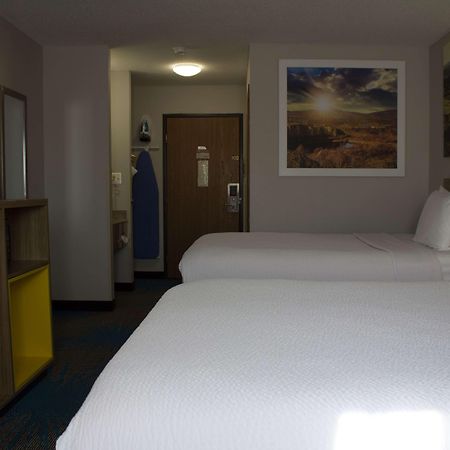 Days Inn By Wyndham Colby Extérieur photo