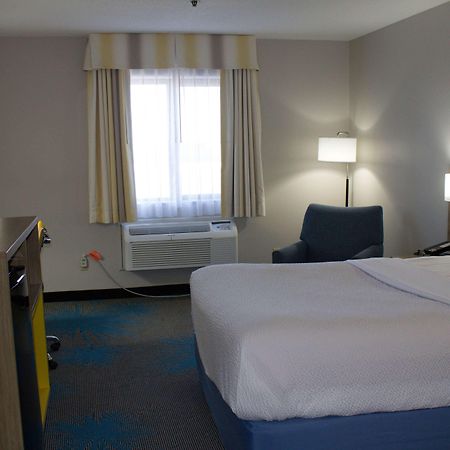 Days Inn By Wyndham Colby Extérieur photo