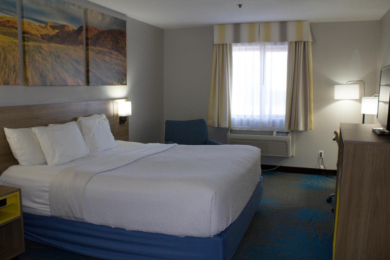 Days Inn By Wyndham Colby Extérieur photo